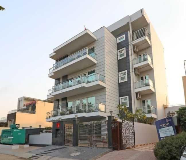 Hotel O V R Residency Near Sri Amruth Chithra Mandira Bangalore Dış mekan fotoğraf