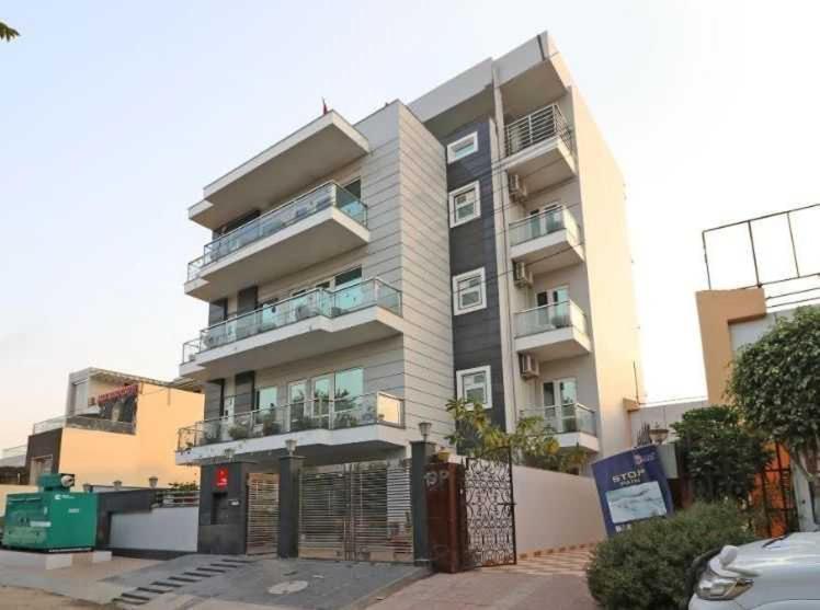 Hotel O V R Residency Near Sri Amruth Chithra Mandira Bangalore Dış mekan fotoğraf