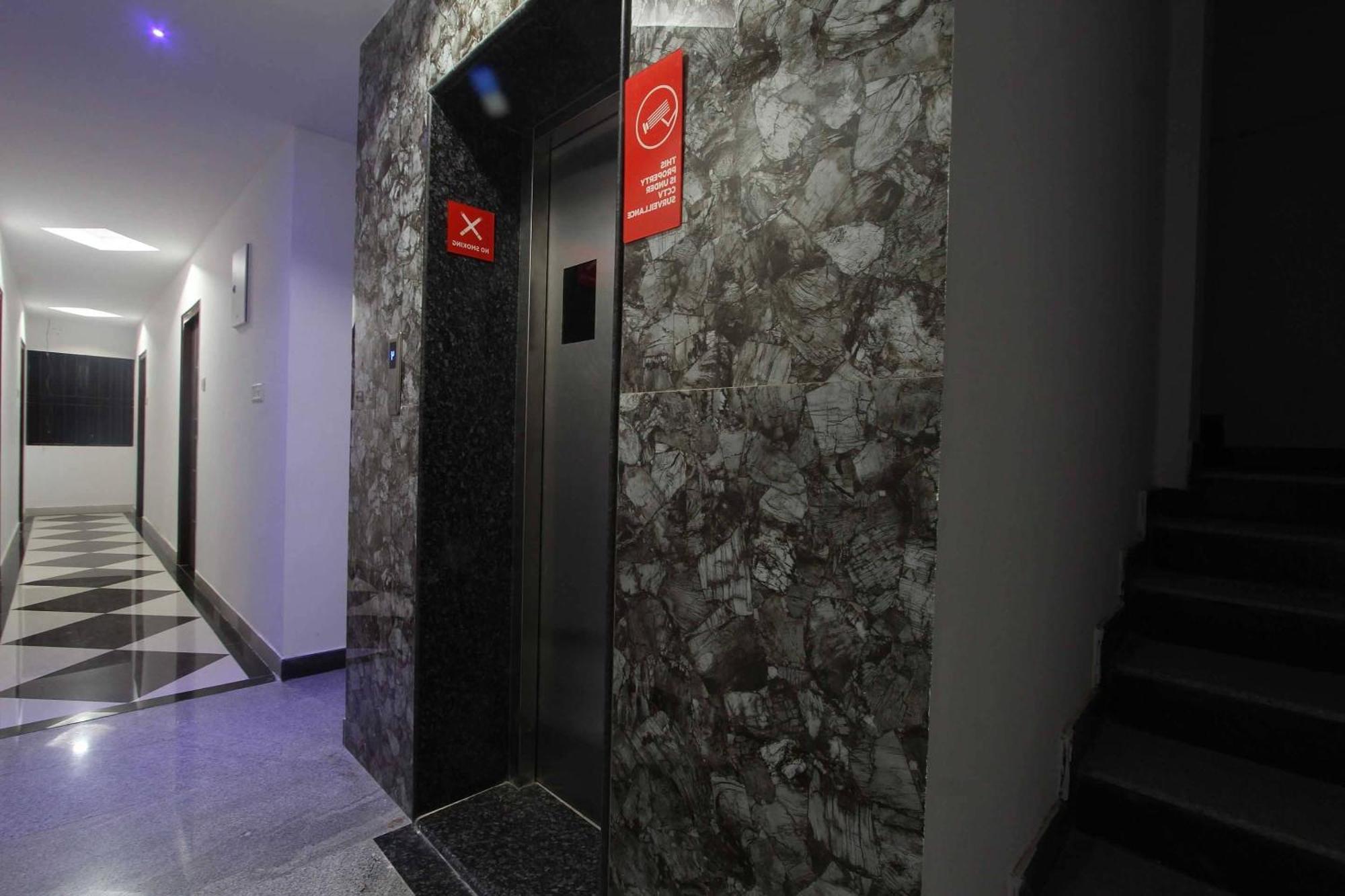 Hotel O V R Residency Near Sri Amruth Chithra Mandira Bangalore Dış mekan fotoğraf
