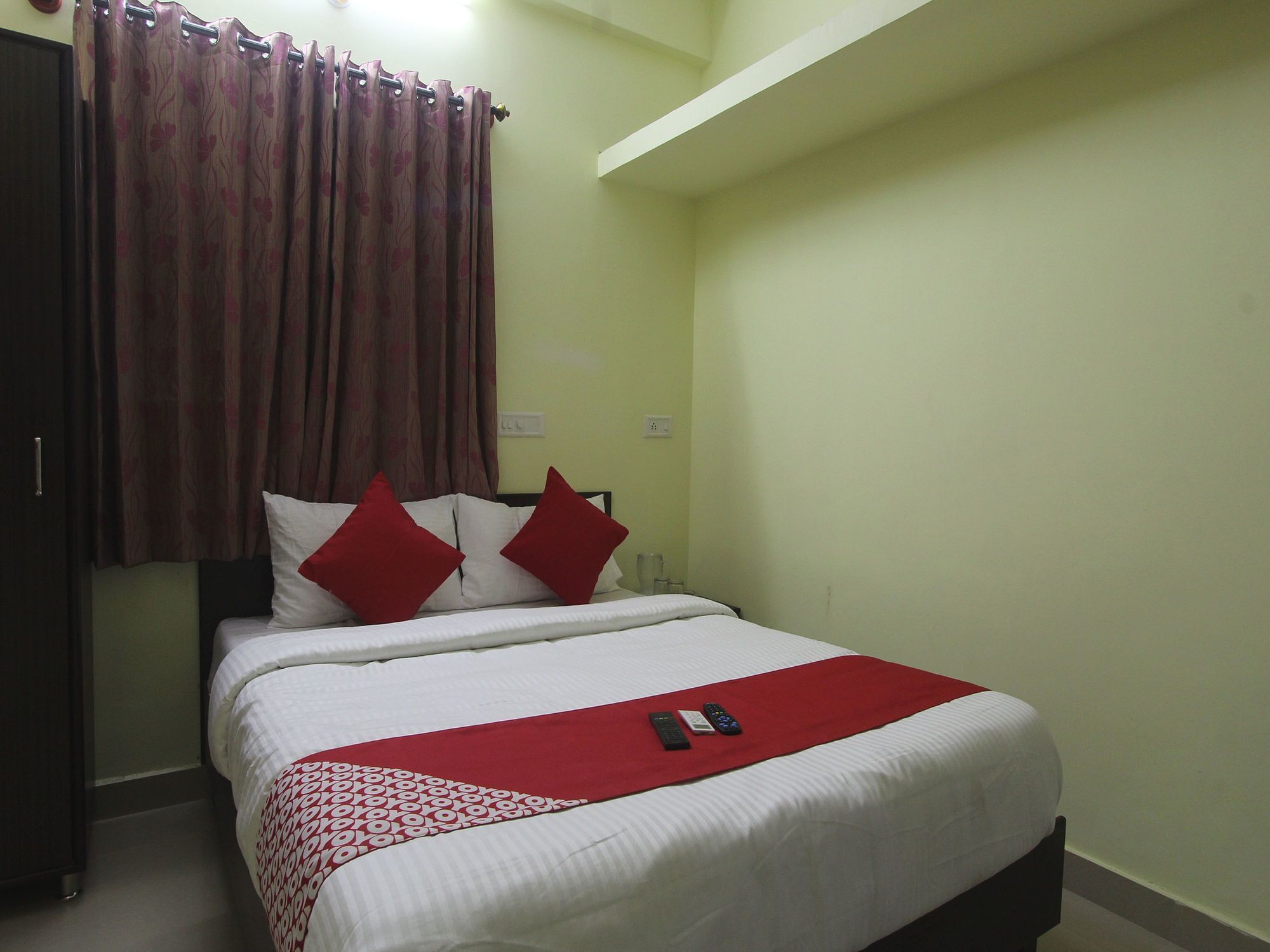 Hotel O V R Residency Near Sri Amruth Chithra Mandira Bangalore Dış mekan fotoğraf